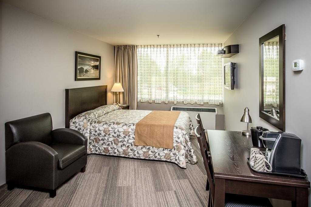 Hotel Charlemagne Phòng bức ảnh